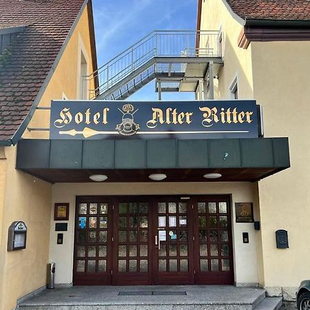 Hotel-Gasthof "Alter Ritter" Ротенбург об дер Таубер Екстериор снимка