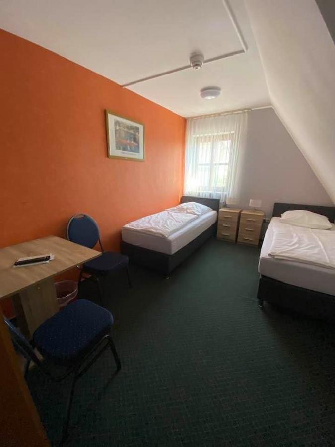 Hotel-Gasthof "Alter Ritter" Ротенбург об дер Таубер Екстериор снимка