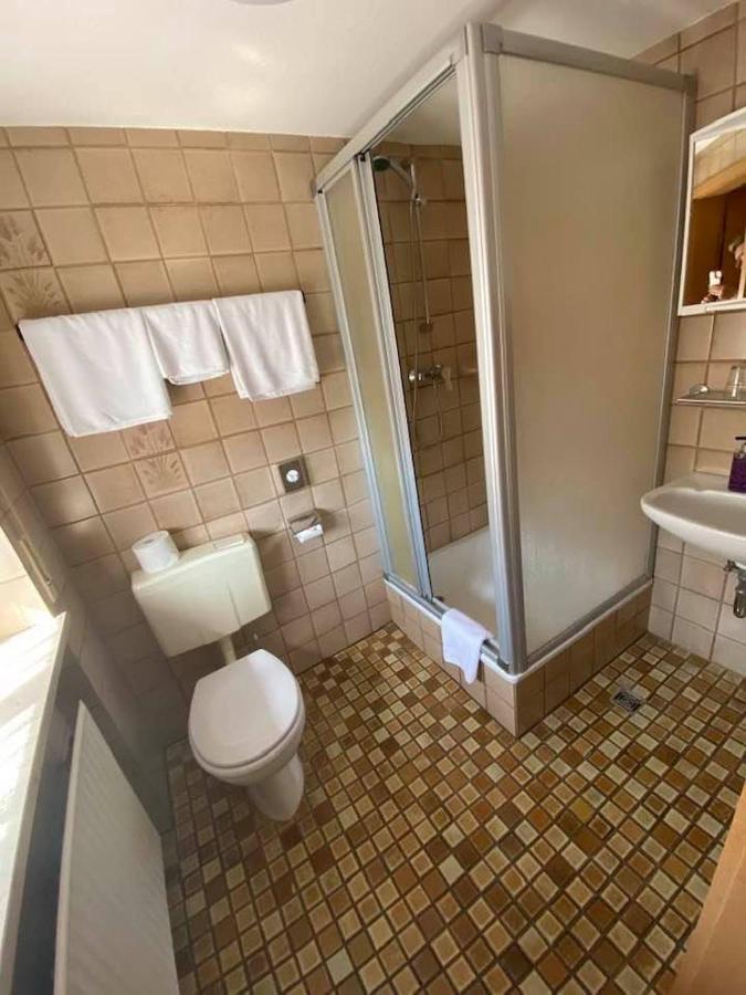 Hotel-Gasthof "Alter Ritter" Ротенбург об дер Таубер Екстериор снимка